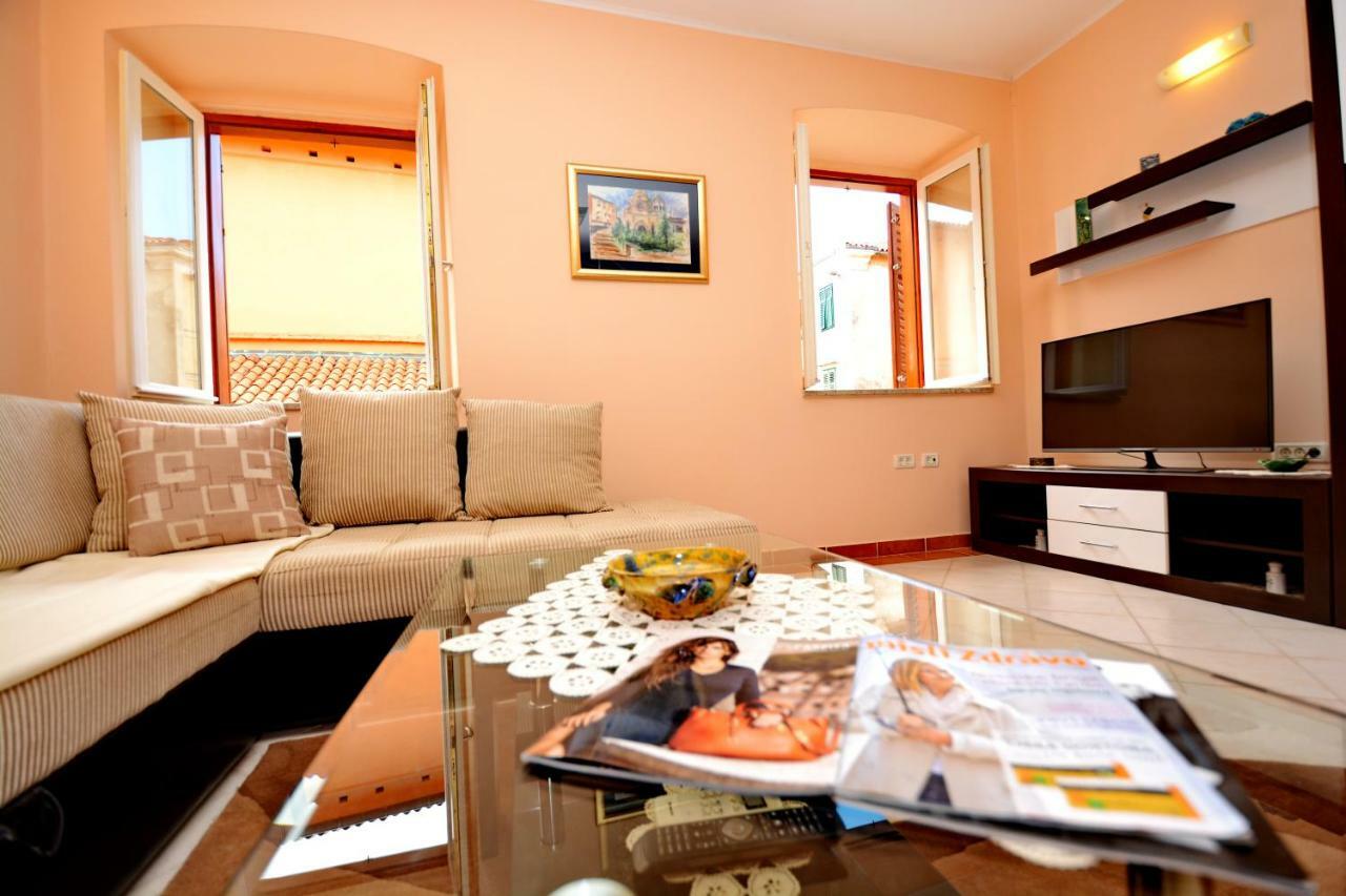 Apartment Martina Zadar Exteriör bild