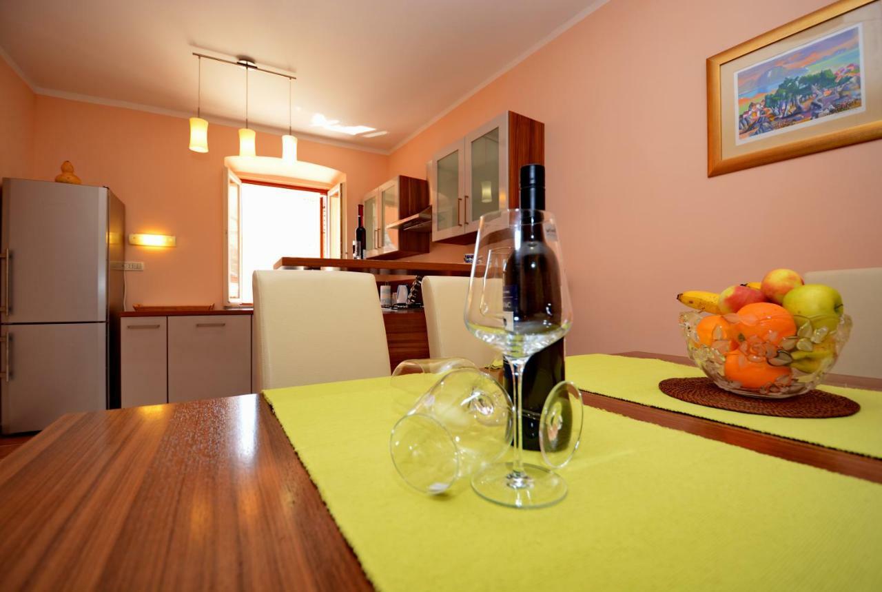 Apartment Martina Zadar Exteriör bild