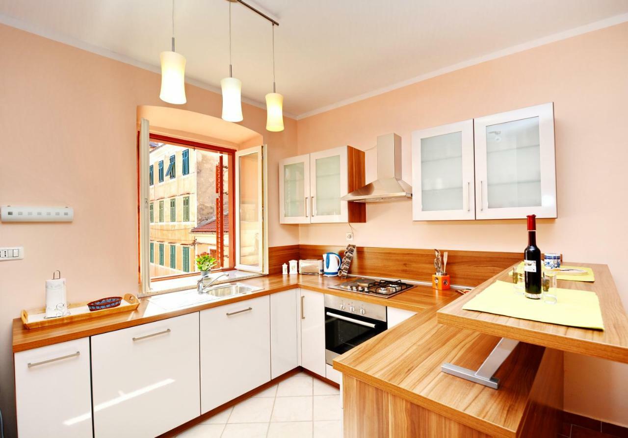 Apartment Martina Zadar Exteriör bild