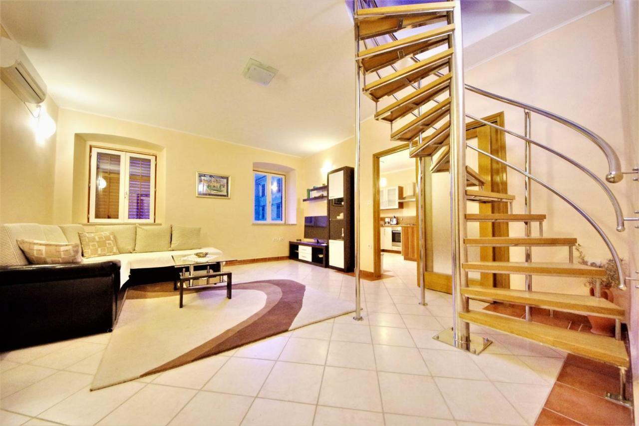 Apartment Martina Zadar Exteriör bild