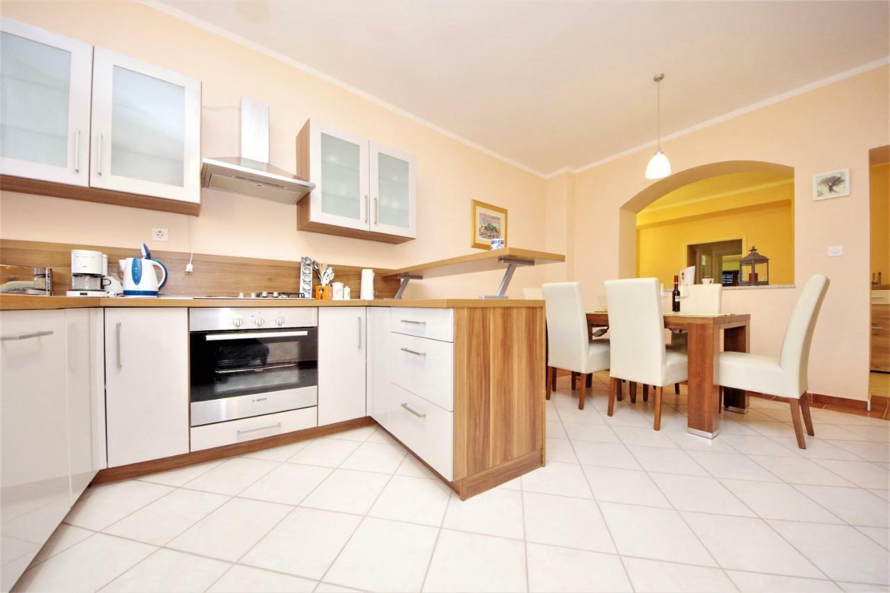 Apartment Martina Zadar Exteriör bild